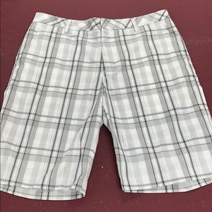 Mens golf shorts